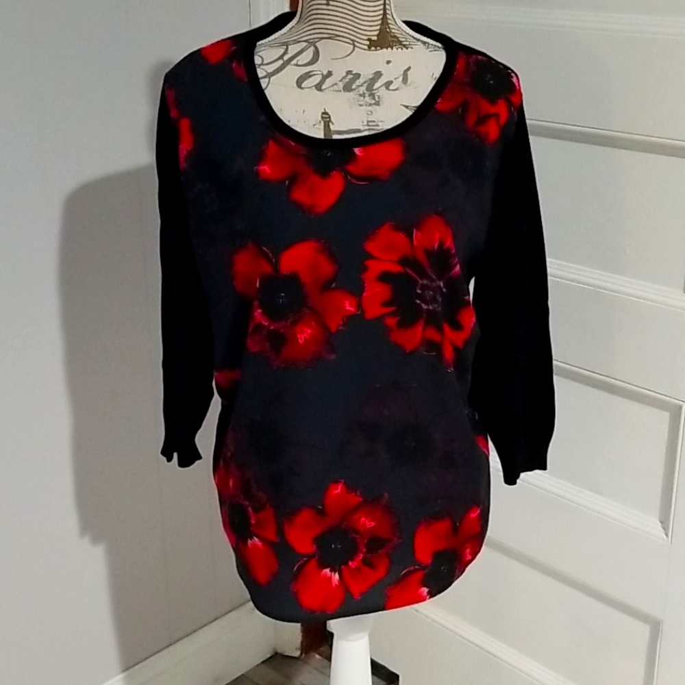 Flowered black and red tunic by Faded Glory